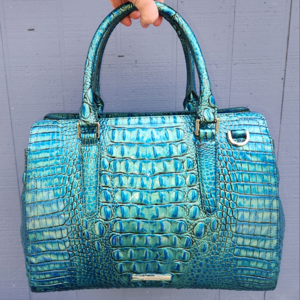 Like New Brahmin Peacock Small Finley
